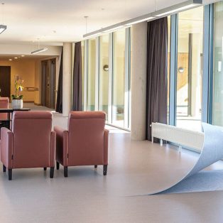   Heterogeneous vinyl Homogeneous vinyl  Conductive vinyl

	forbo sphera sarlon acoustic 
hospital 

floor hyginic 


Heterogeneous vinyl  Homogeneous vinyl  Conductive vinyl
                          